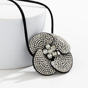 Rhinestone Silver Choker