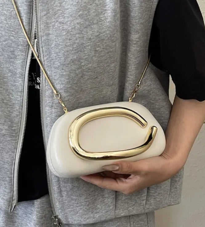 Oval Chic Bag