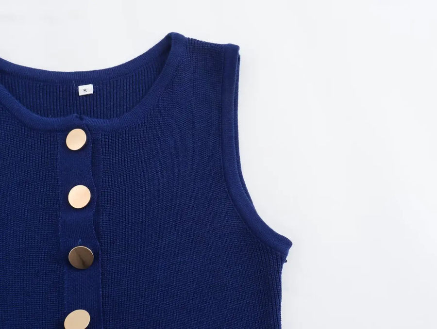 Classic sleeveless Dress