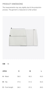 Measurement chart for a garment with labeled dimensions on a white background