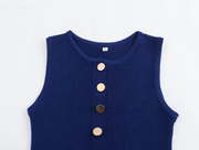 Classic sleeveless Dress