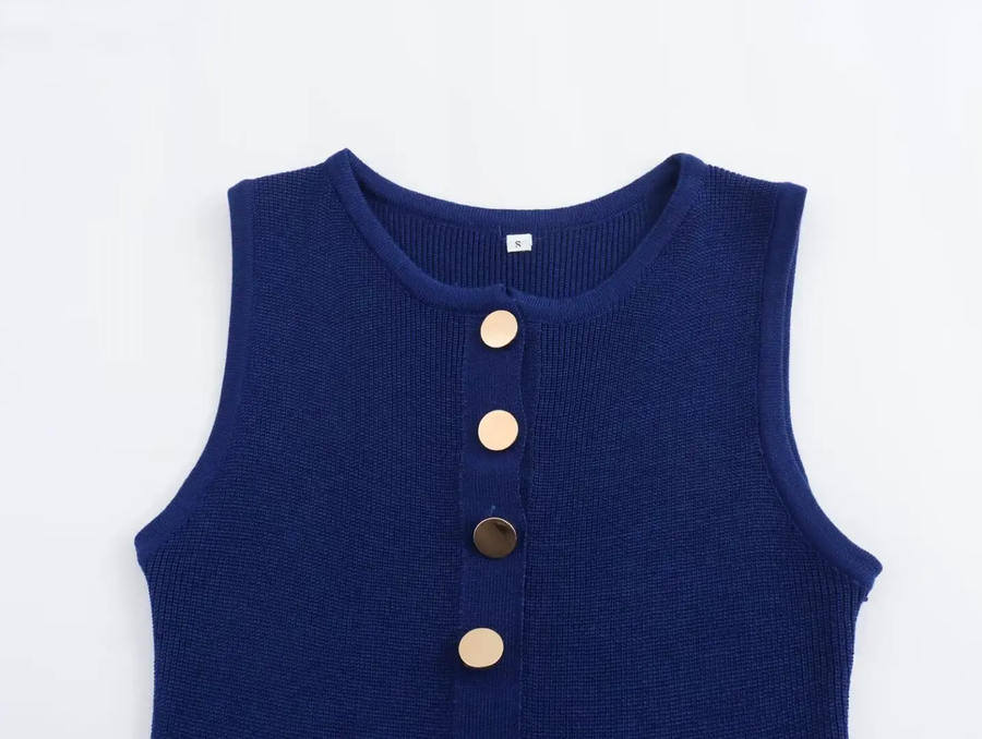 Classic sleeveless Dress