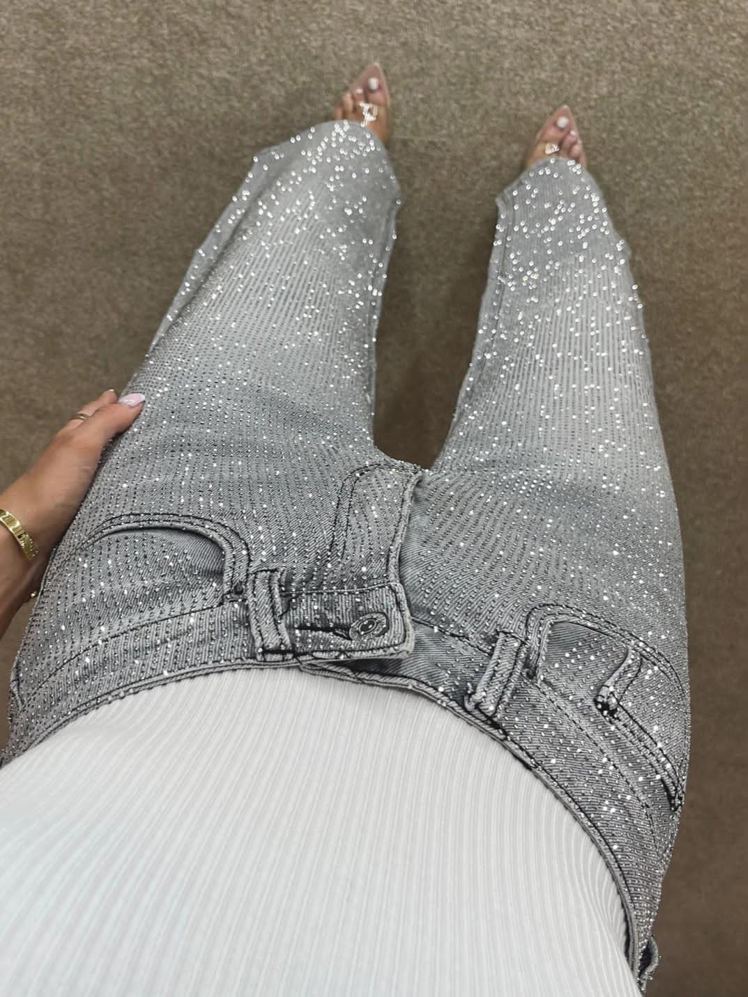 Rhinestone Dusty Straight Fit Jeans