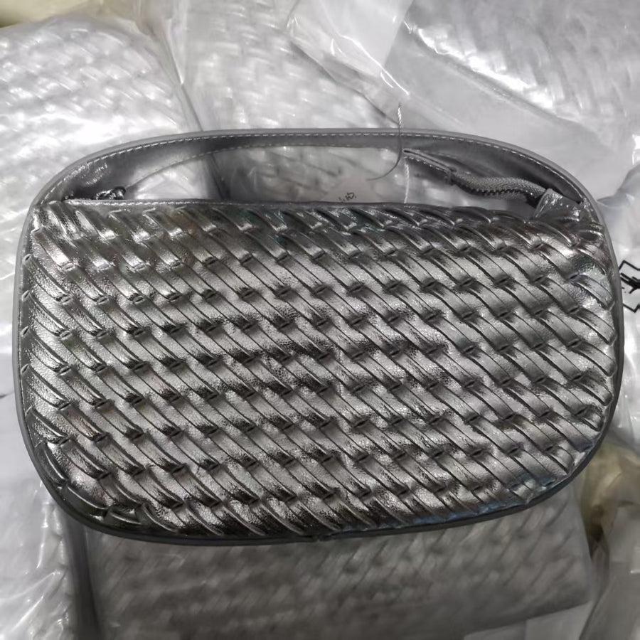 Silver handled Bag for women