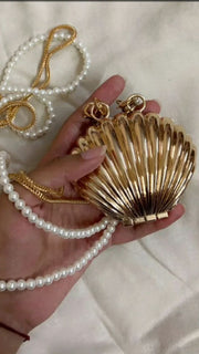 Mini Seashells Clutch