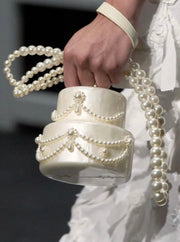 White Cake  shape clutch