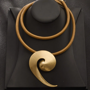 Simple Retro Pendent