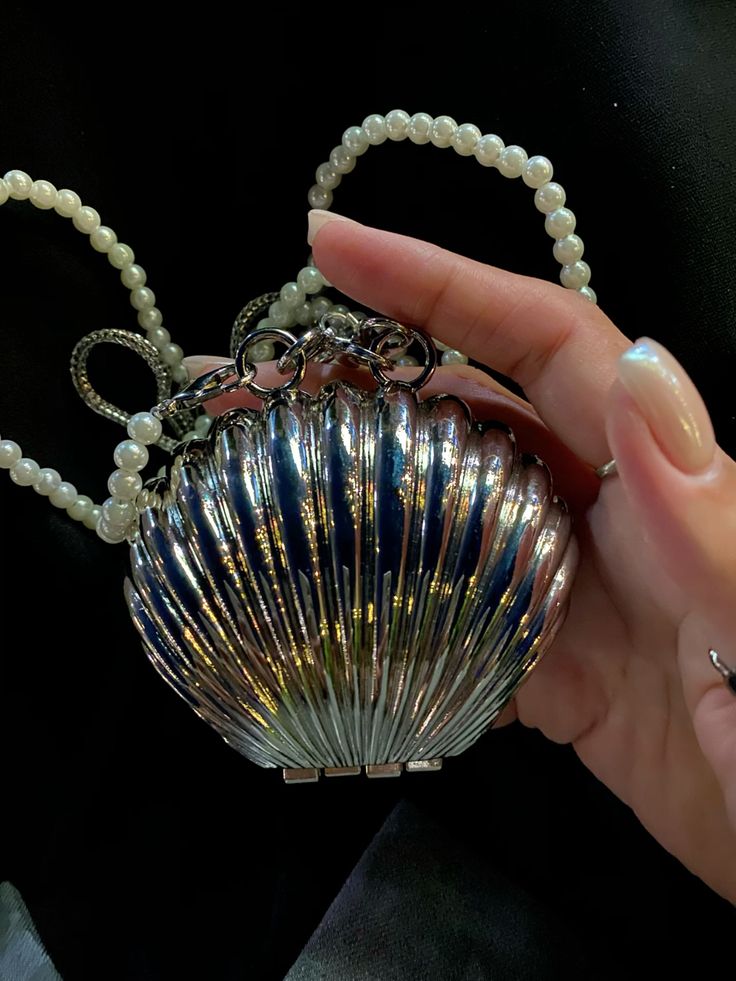 Mini Seashells Clutch