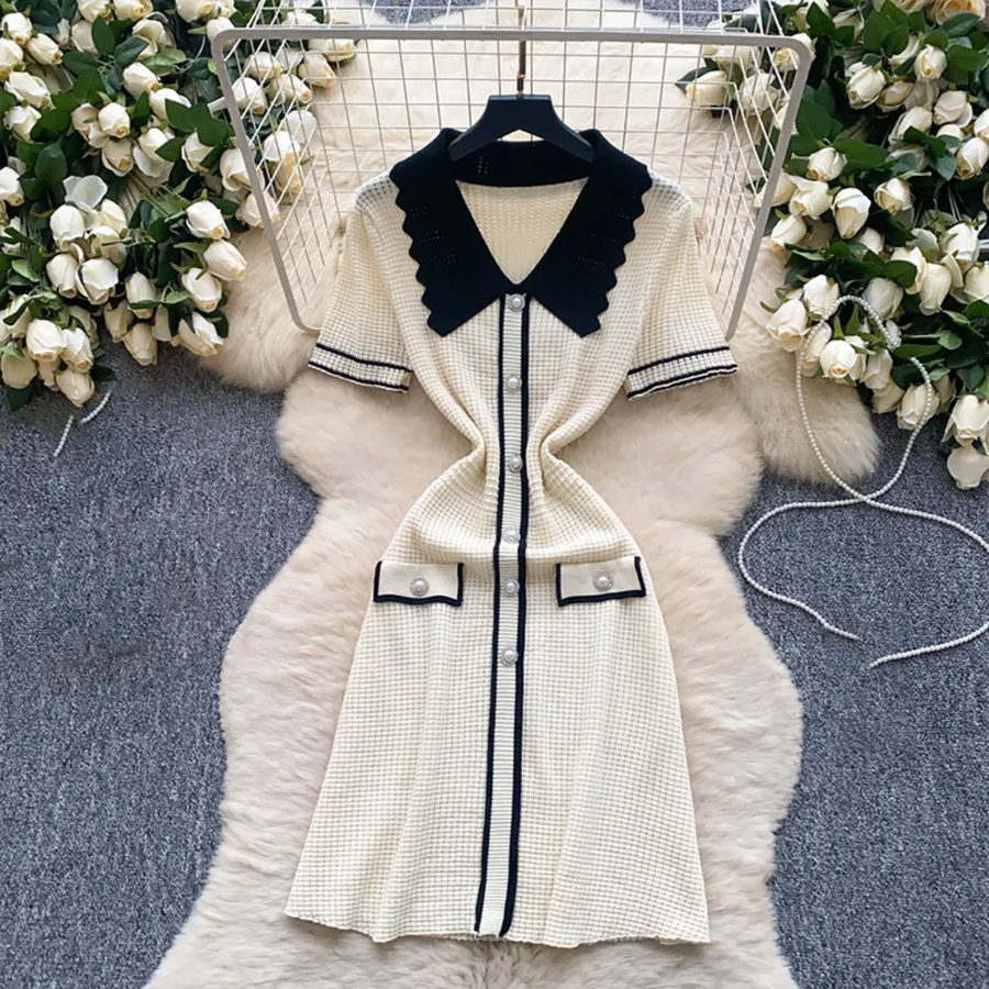 Elegant white collared knit Midi Dress