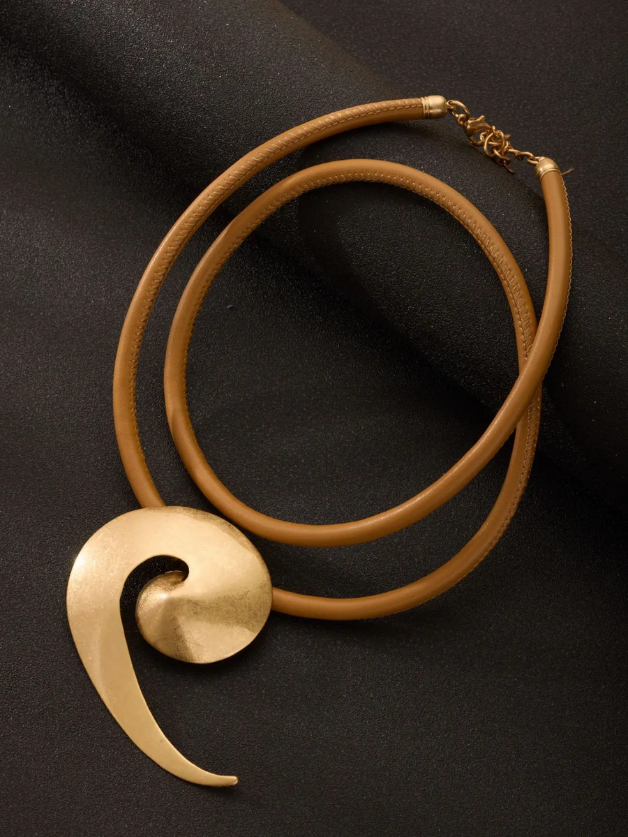 Simple Retro Pendent